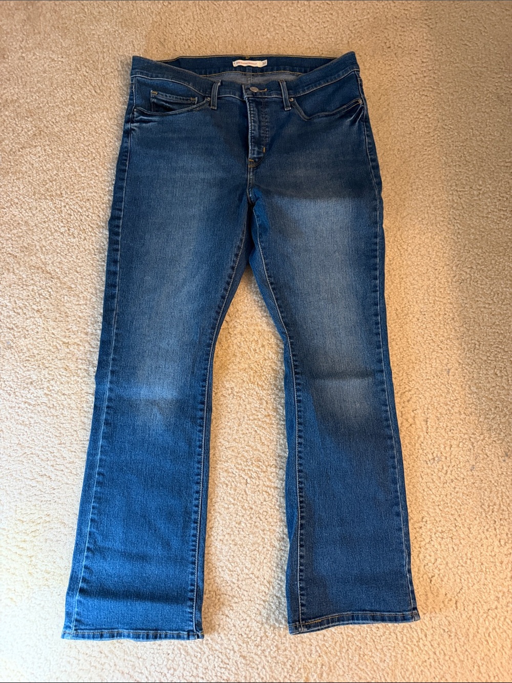 Levi’s Women's Blue Shaping Bootcut Jeans